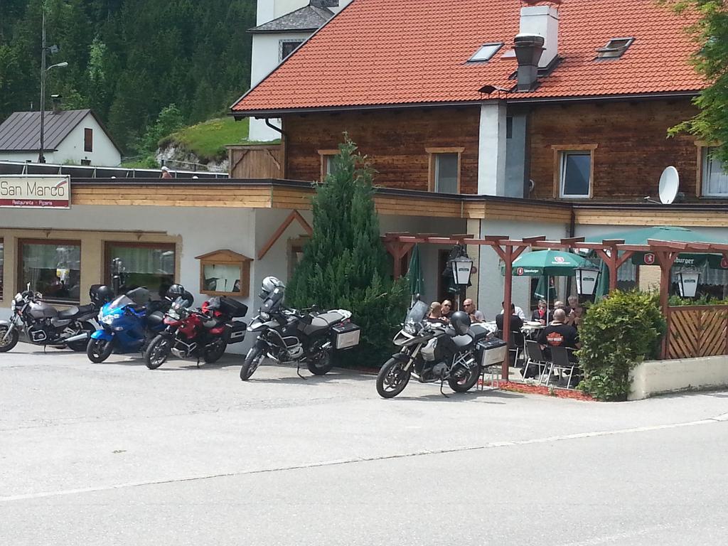 Gasthaus Traube Бихлбах Екстериор снимка